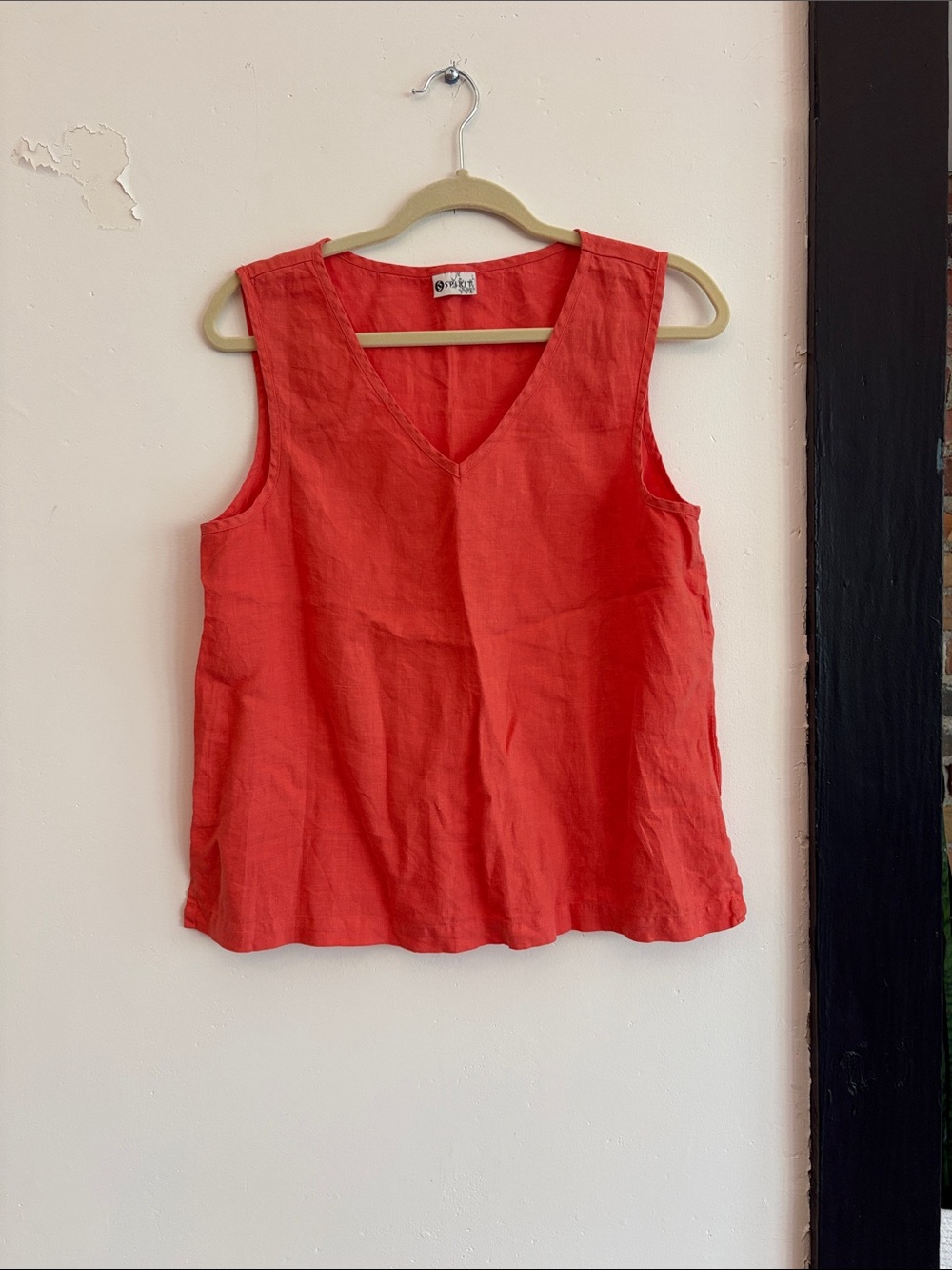 Linen V-Neck Sleeveless top